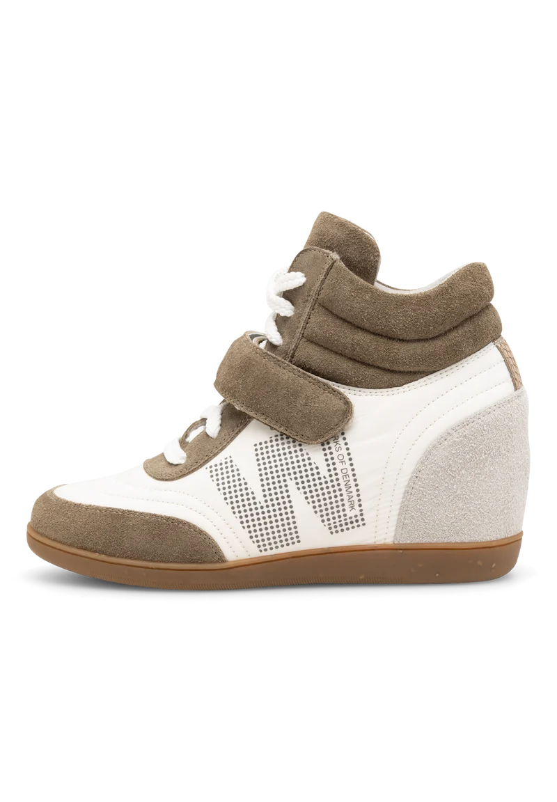 Annika - Blanc de Blanc Multi