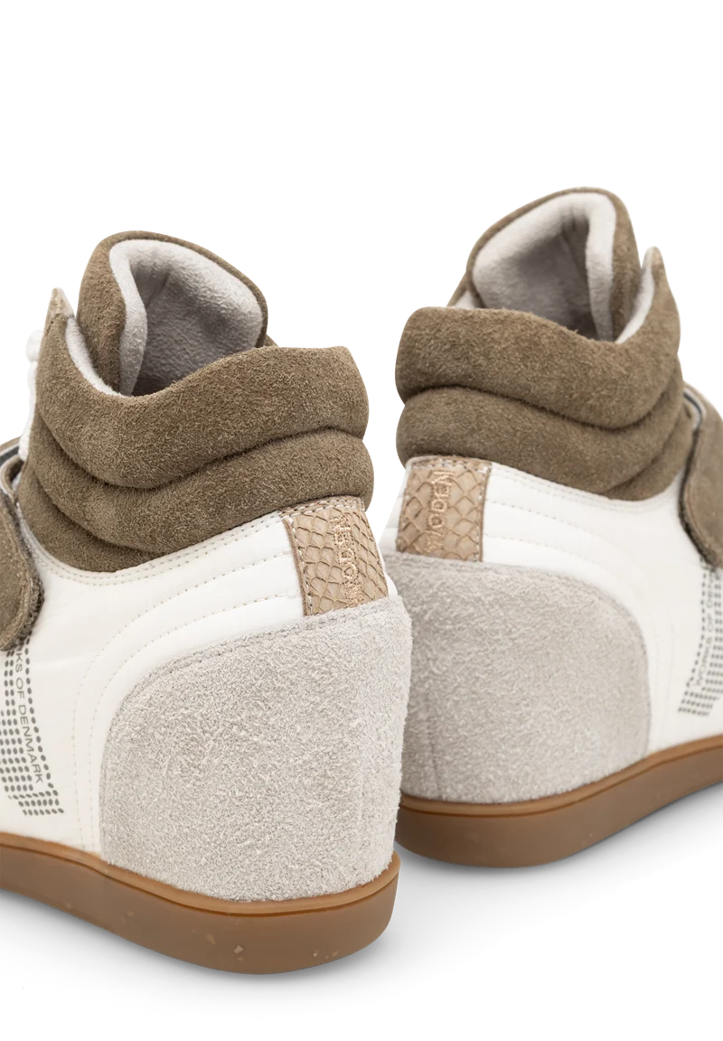Annika - Blanc de Blanc Multi