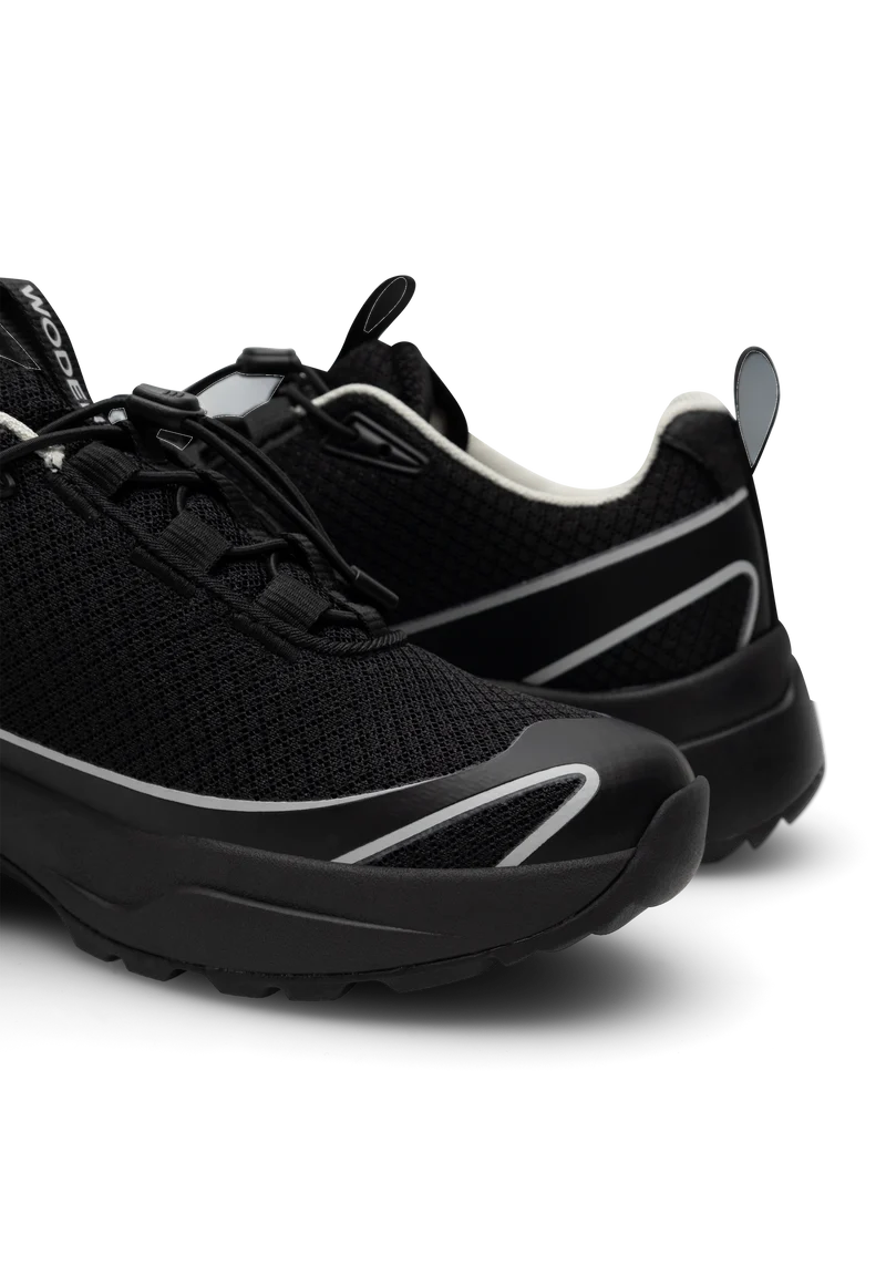 Selma - Black
