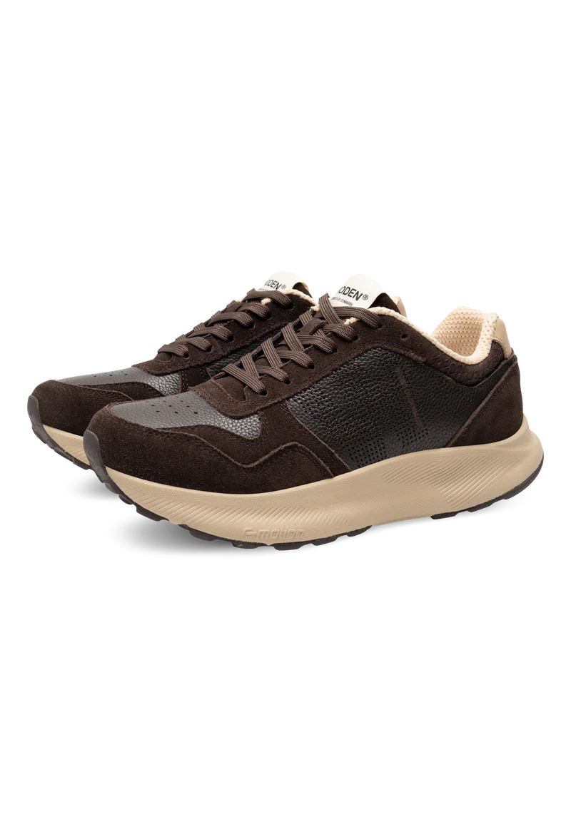 Mathilde Runner Leather - Chocolate