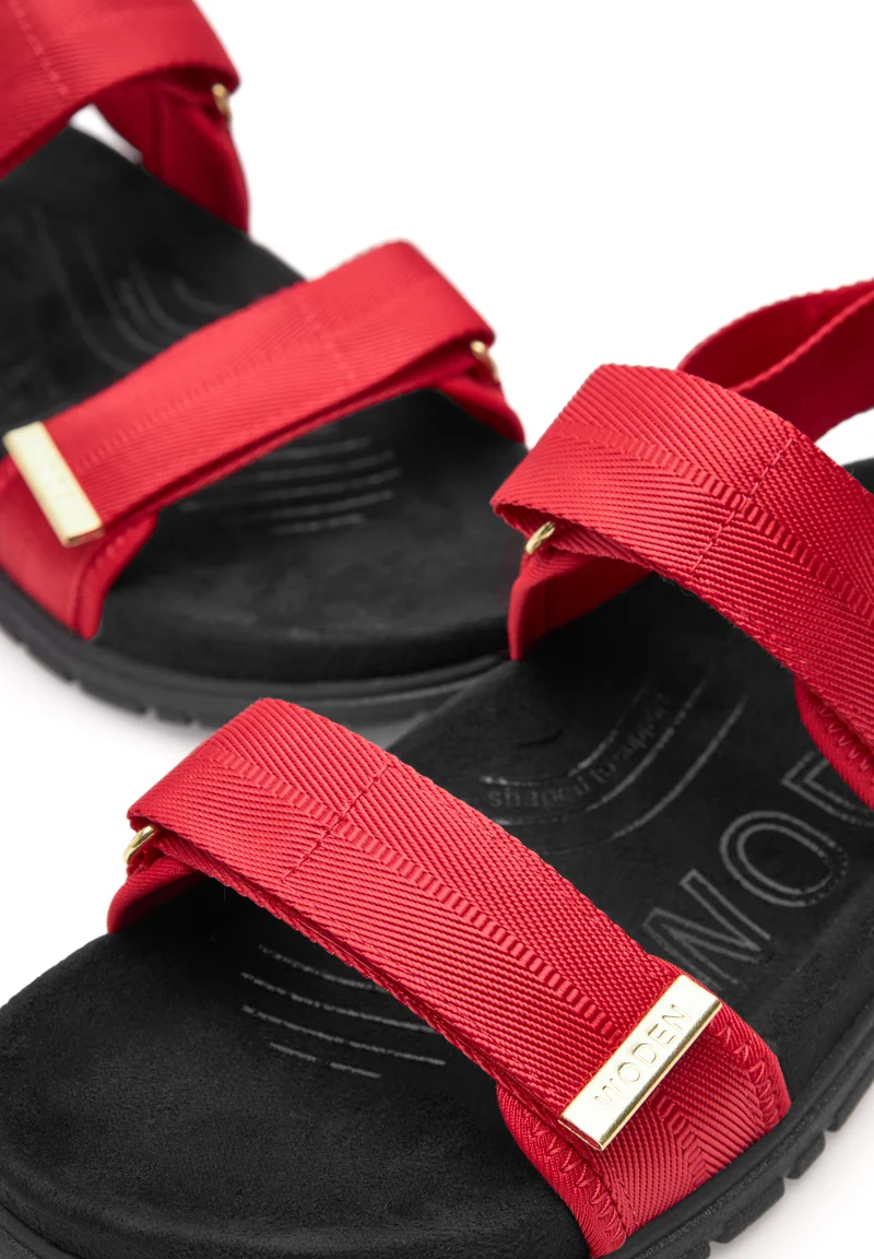Louisa - Fire Red
