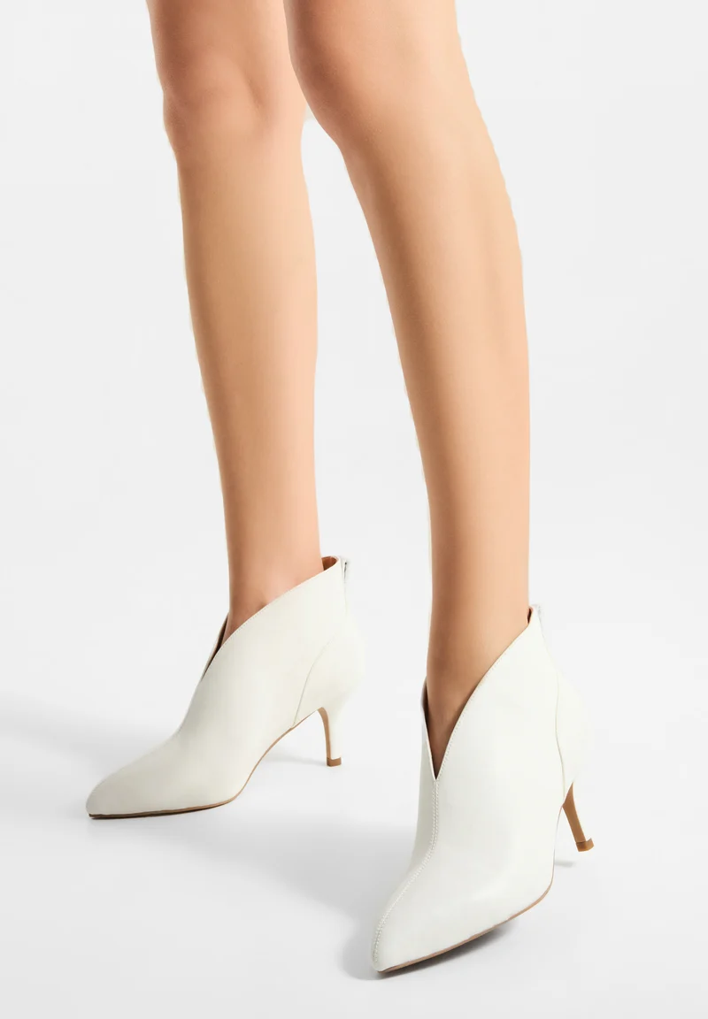 Valentine Low Cut L - Whisper White