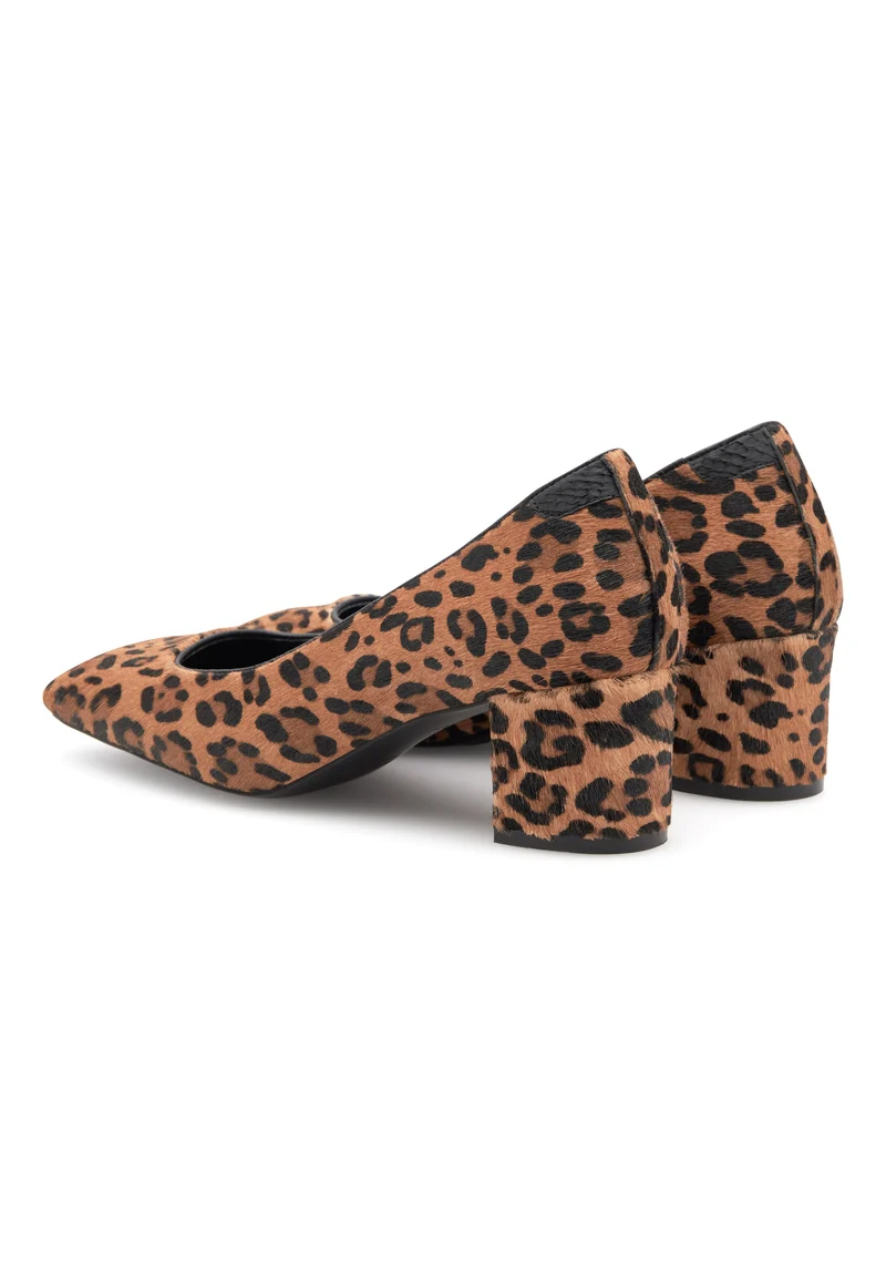 Marie Low Leo - Leopard