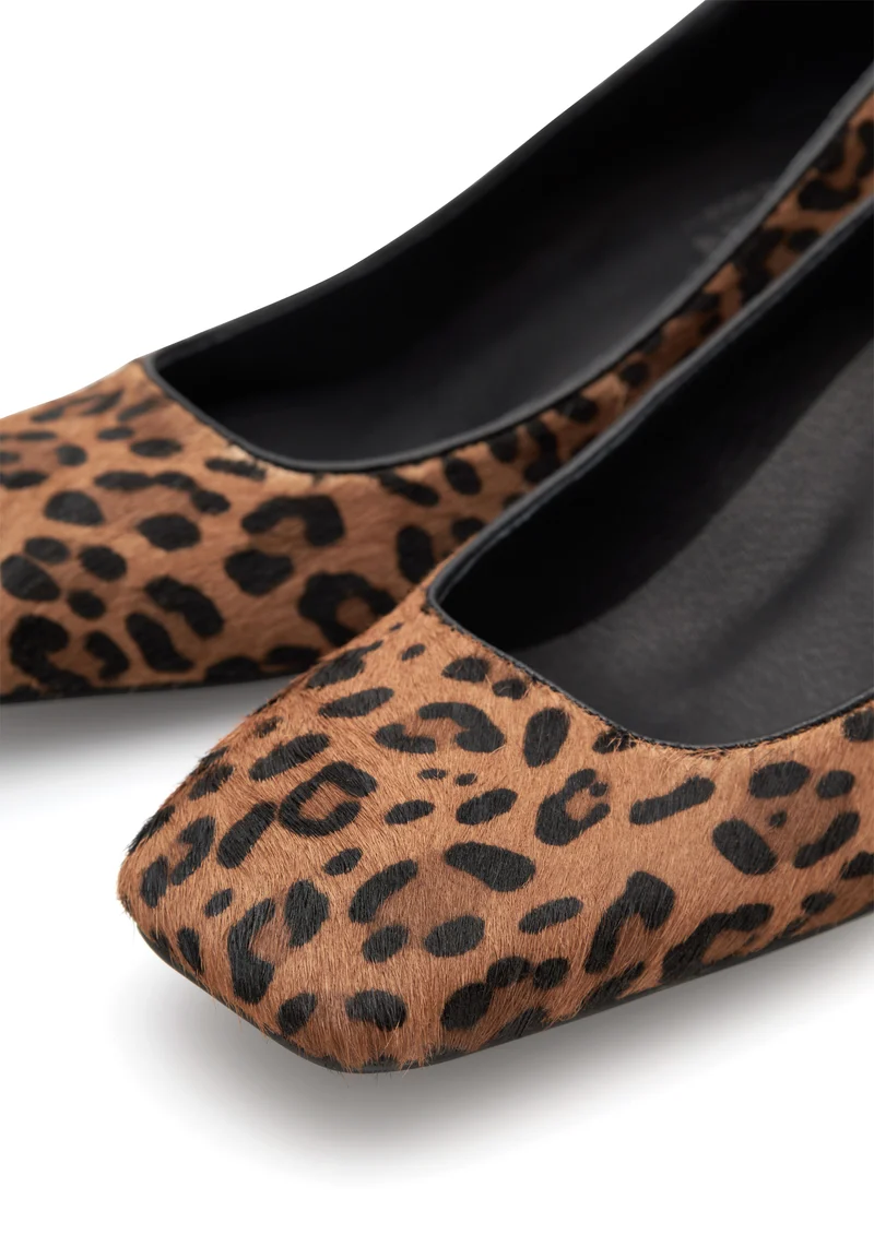 Marie Low Leo - Leopard