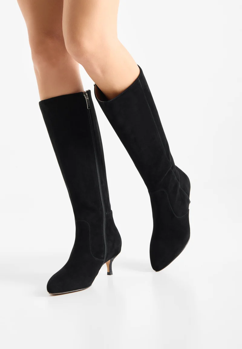 Saga High - Black