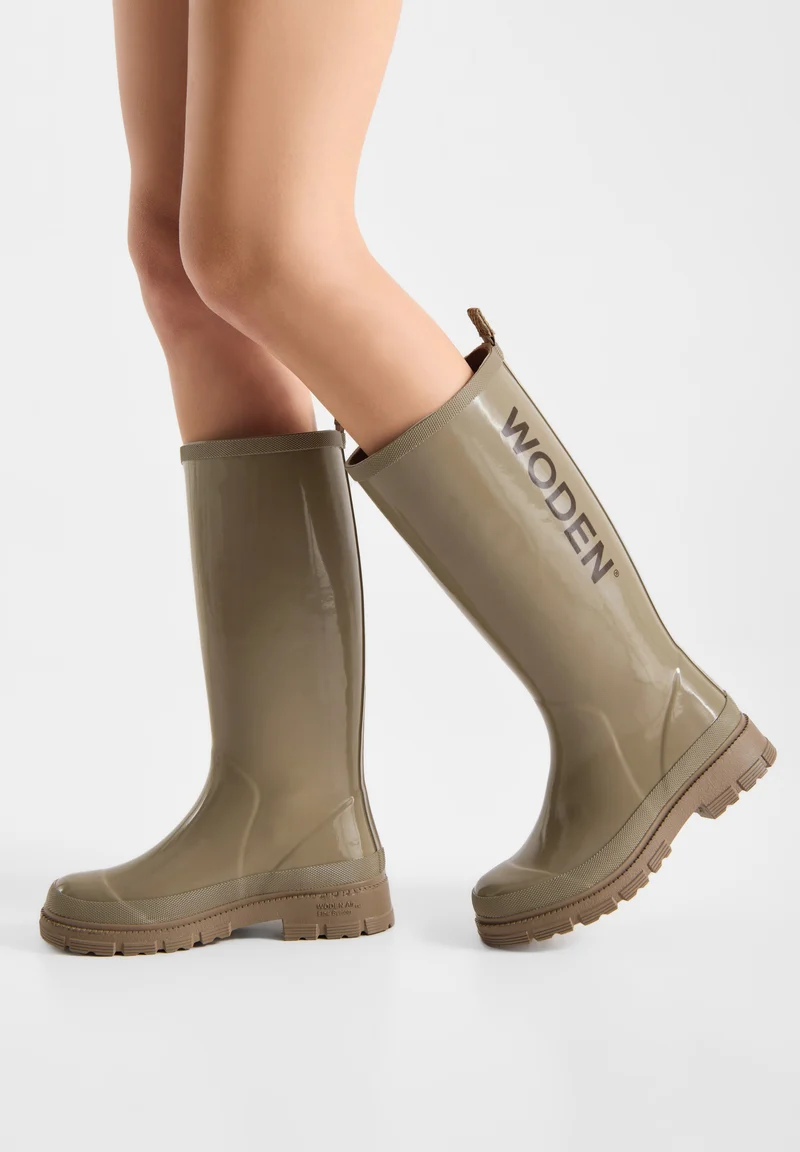 Le Glossy Waterproof - Silver Mink
