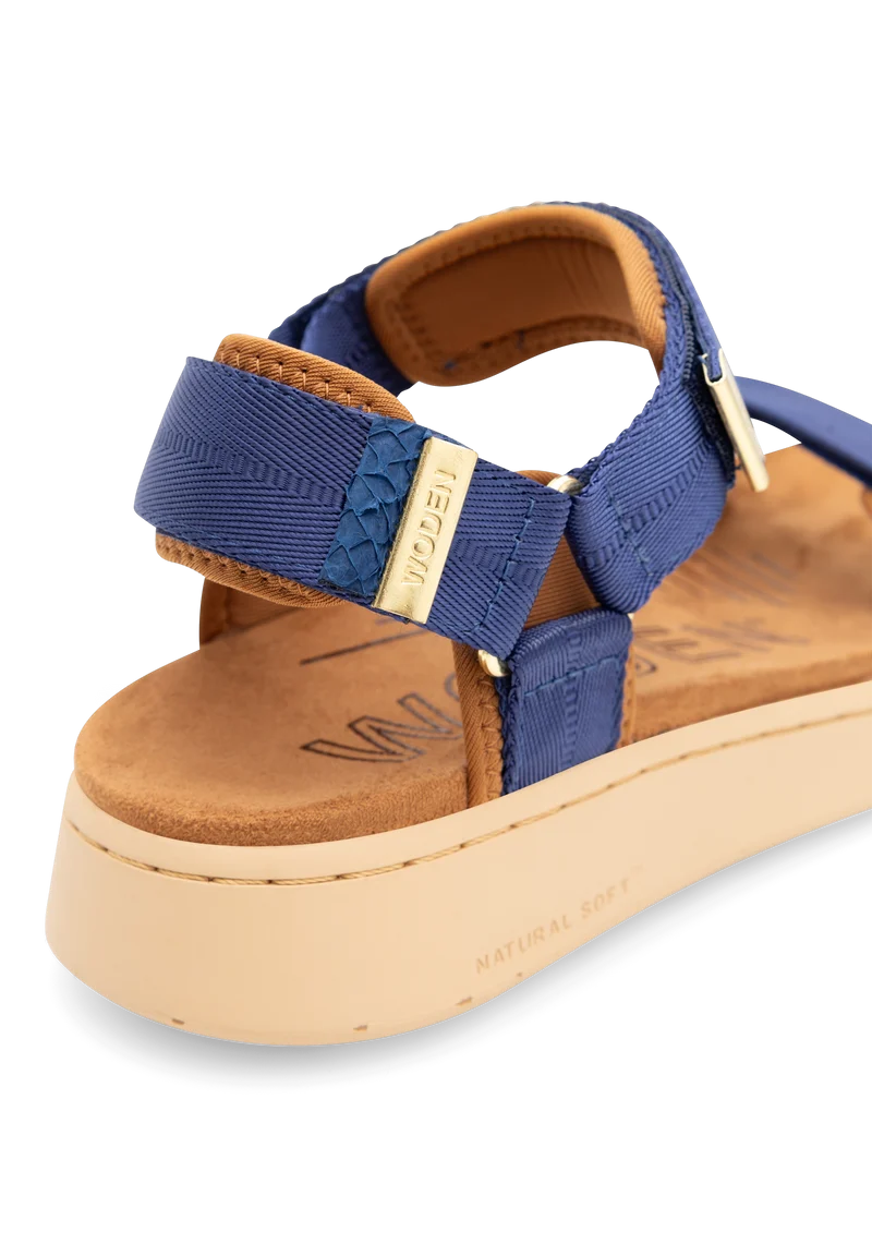Line - Cobolt Blue