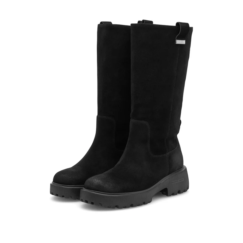 Lea S - Black