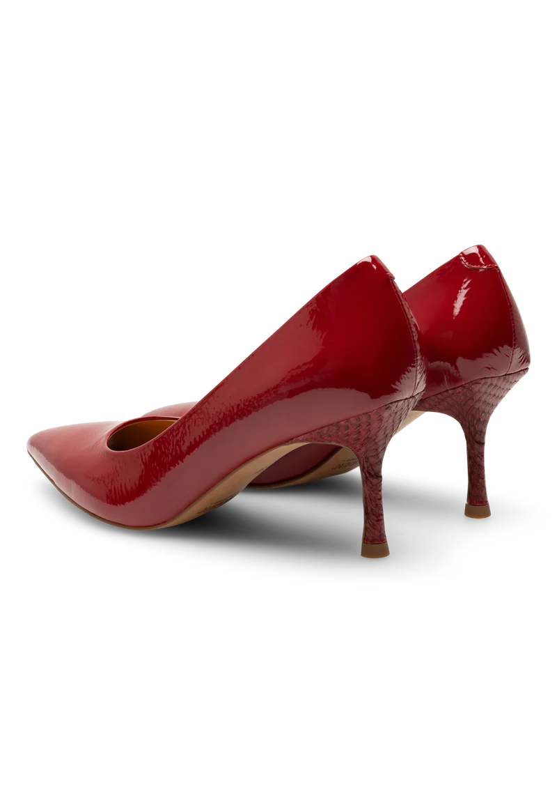 Laura Patent - Cranberry