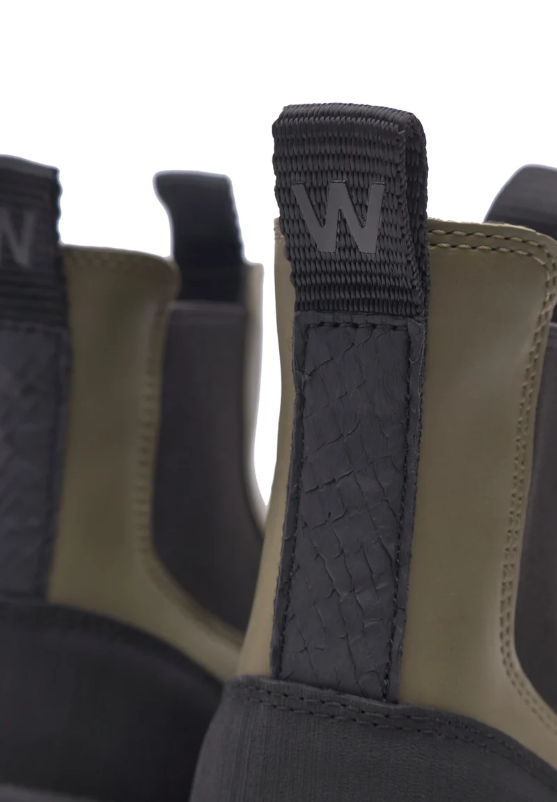 Siri Waterproof - Dark Olive/Black