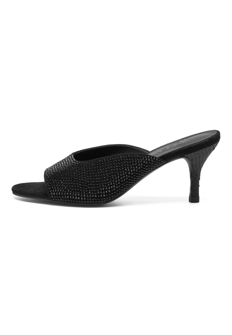 Camilla - Black