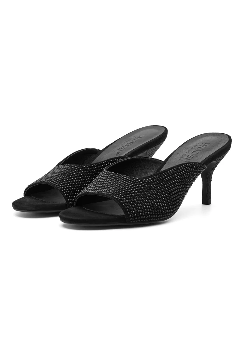 Camilla - Black