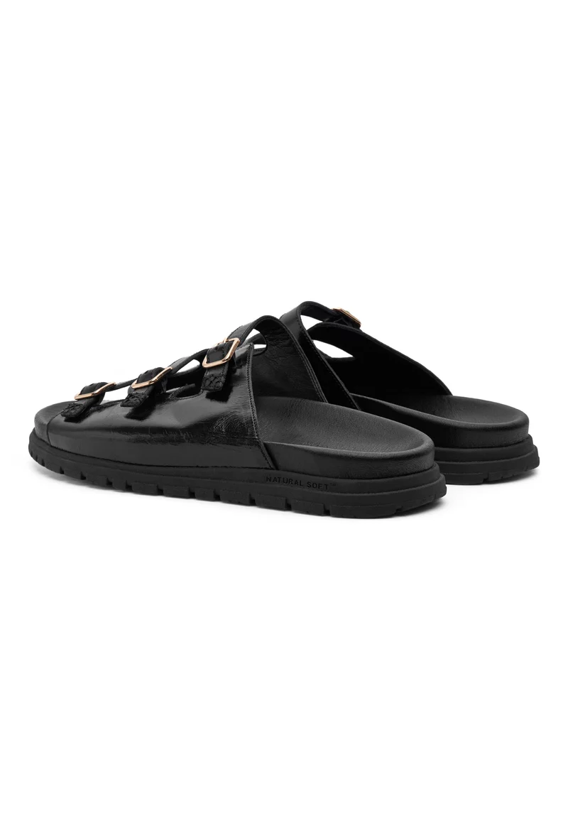Ellen Buckle - Black
