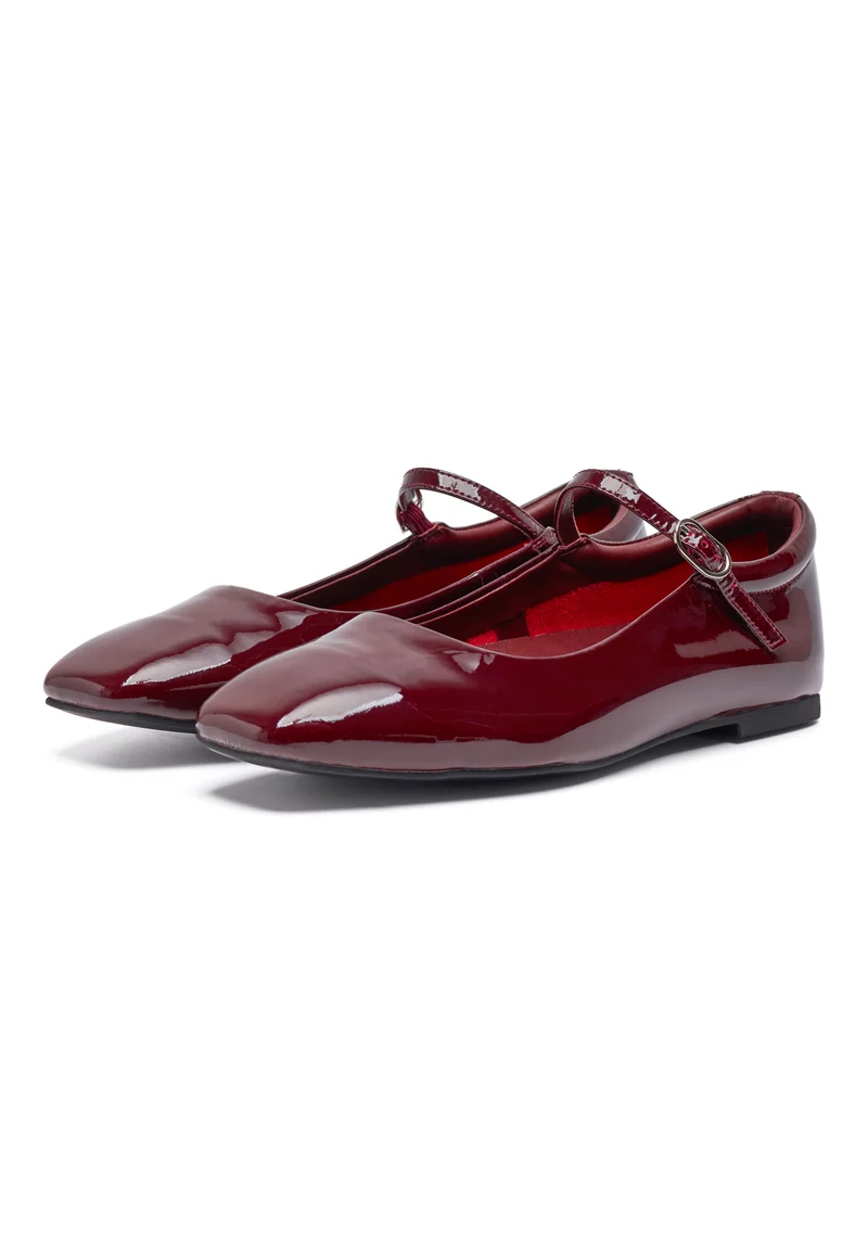 Maya Patent - Cherry
