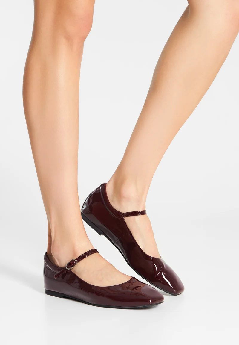 Maya Patent - Cherry