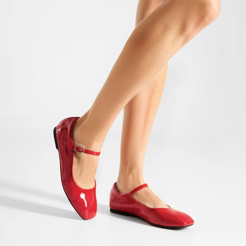 Maya Patent - Fire Red