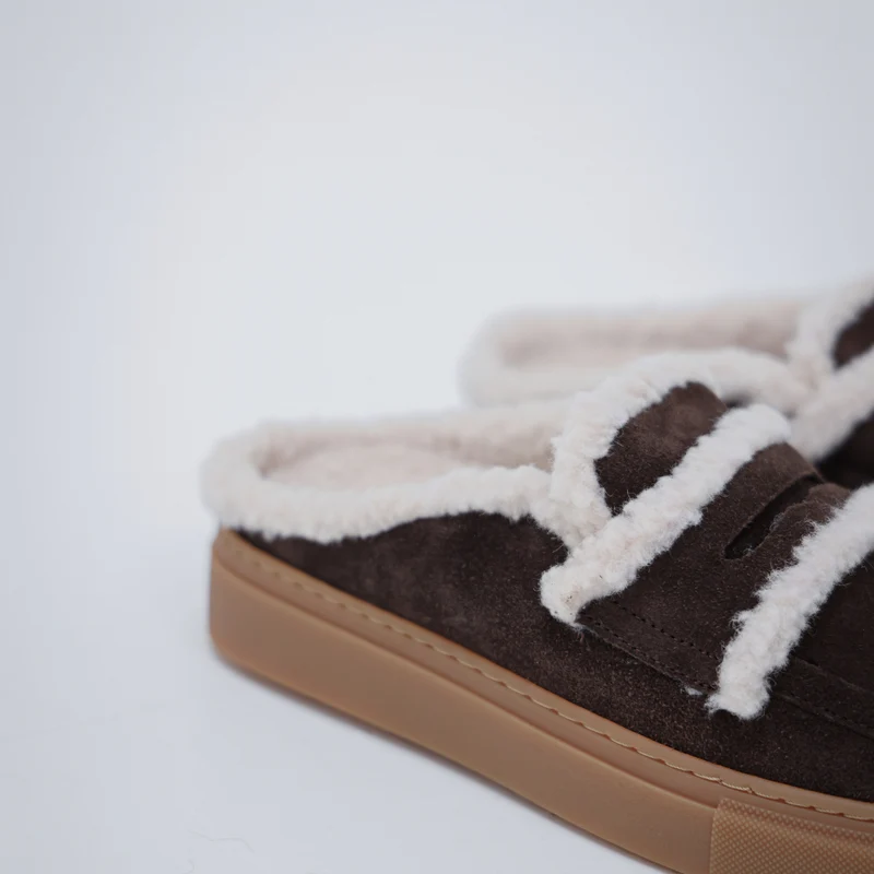 MULE WOOL | Dark Brown