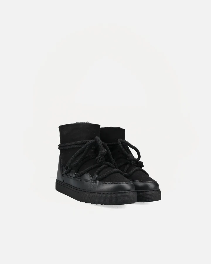 CLASSIC | Black