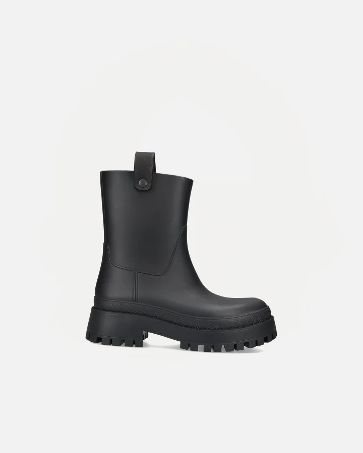 KAIAH | Black