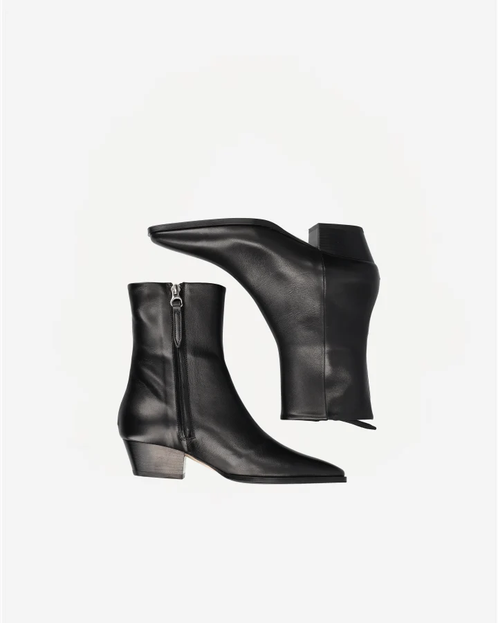 BABA | Calf Leather Black