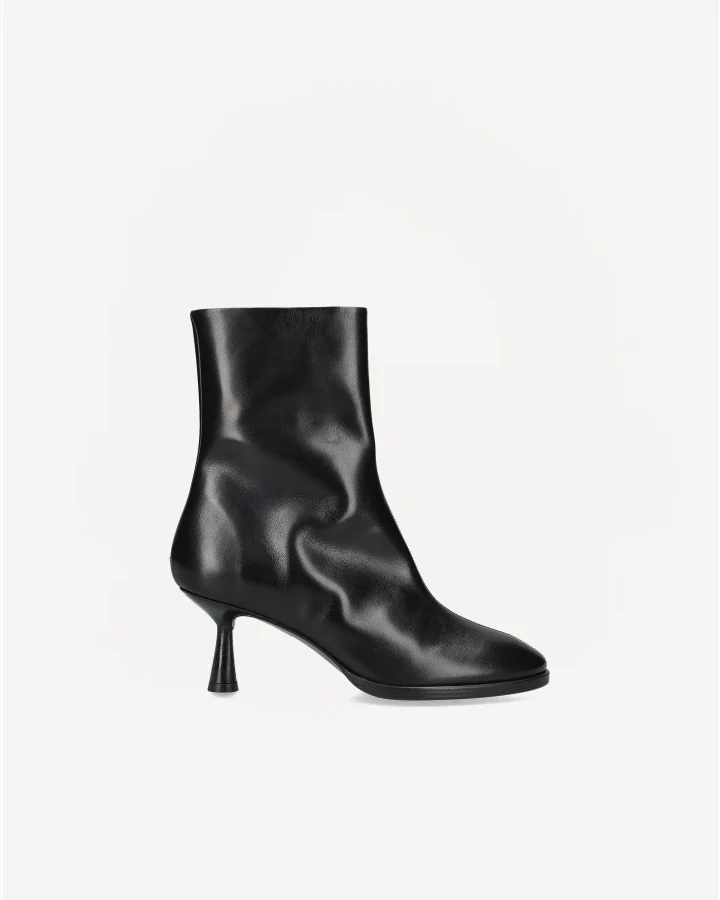 DOROTHY | Calf Leather Black