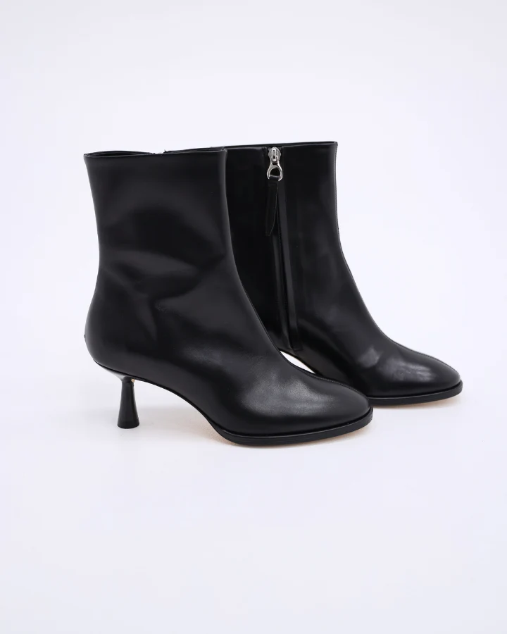DOROTHY | Calf Leather Black