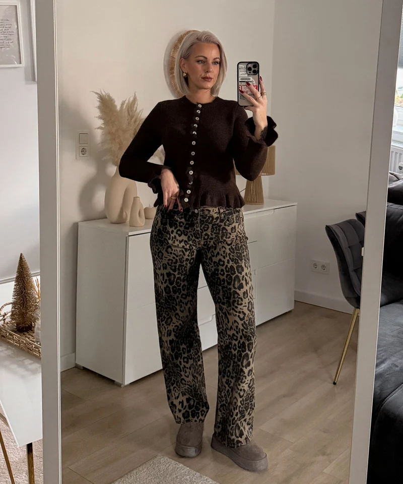 Cardigan Marta Dunkelbraun