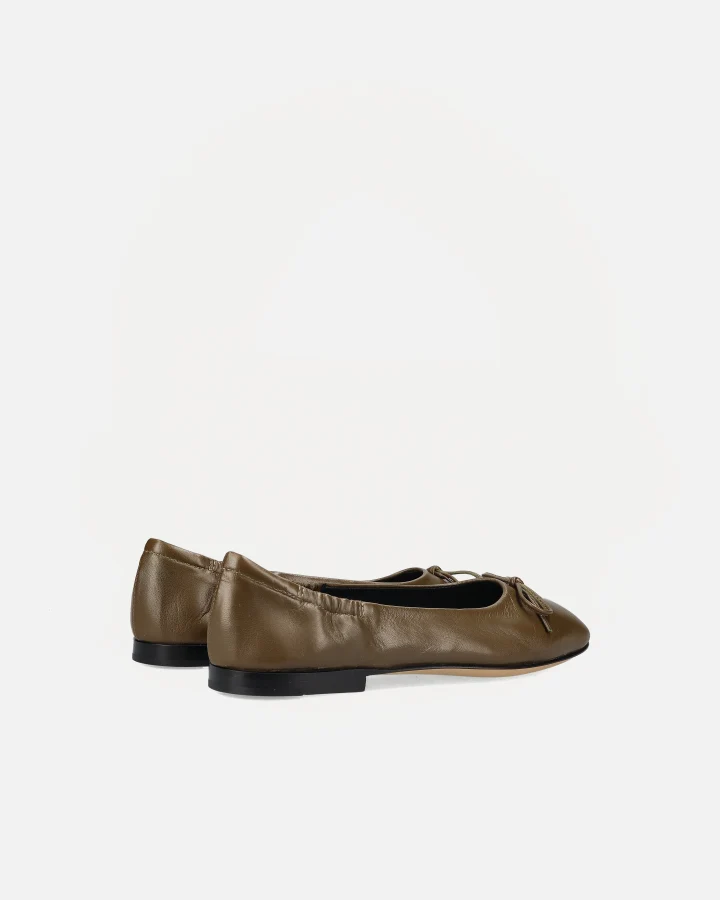 Giorgia 0450M | Glove Military