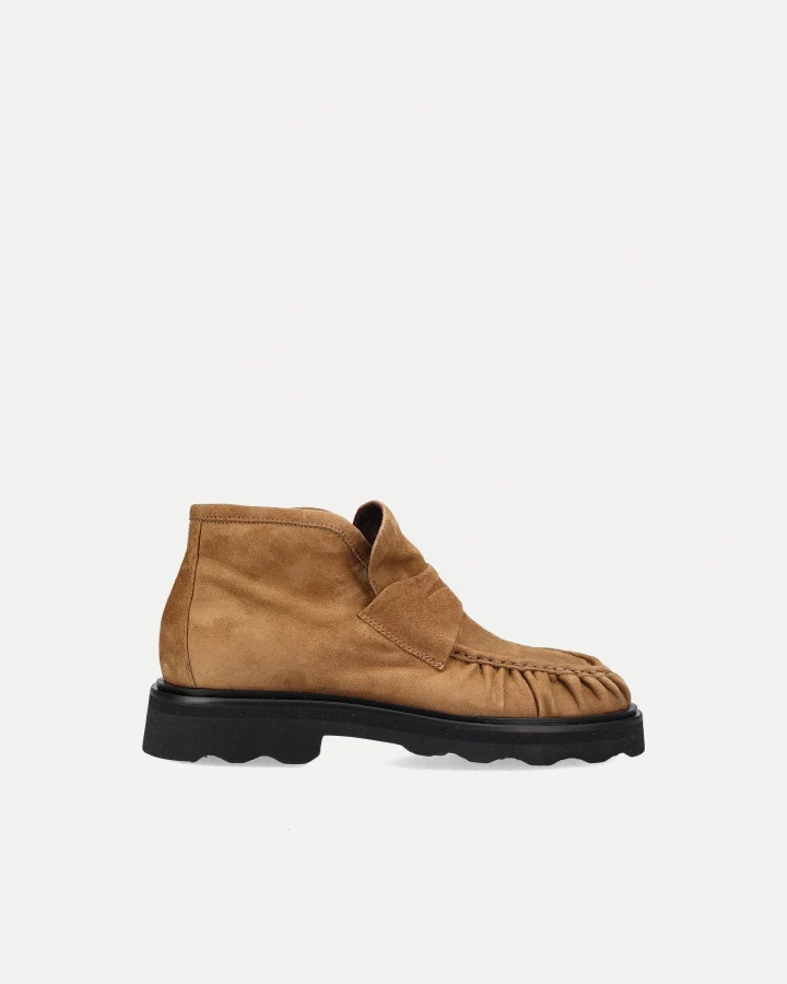 Nicky 2331 | Reverse Toffee