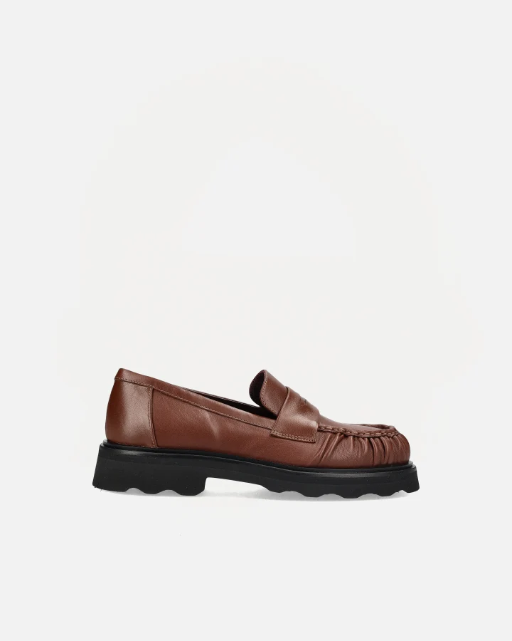 Nicky 2334 | Seta Caramel