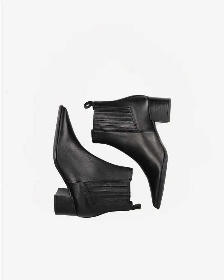 CPH298 | Leather Black