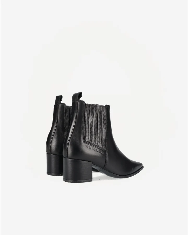 CPH298 | Leather Black