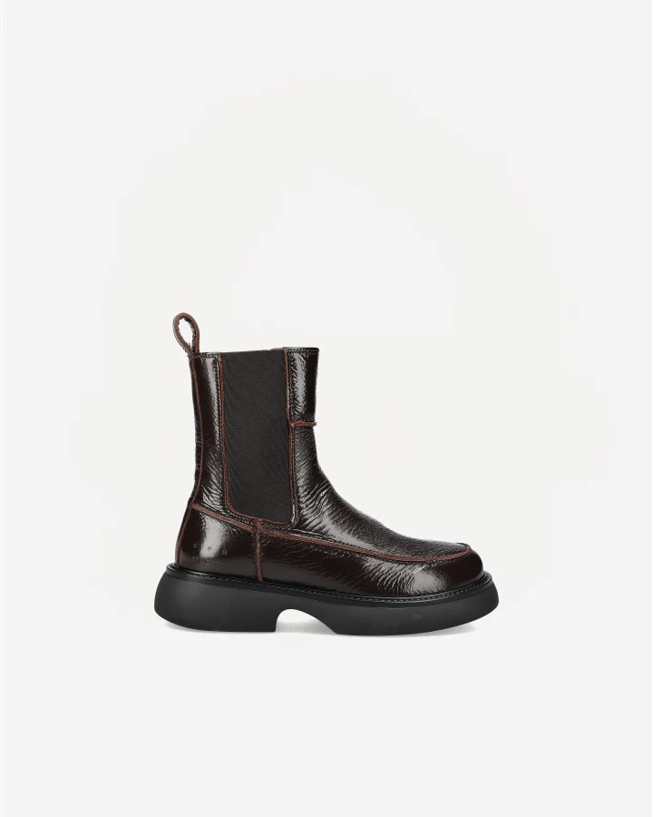 CPH759 | Patent Leather Chocolate