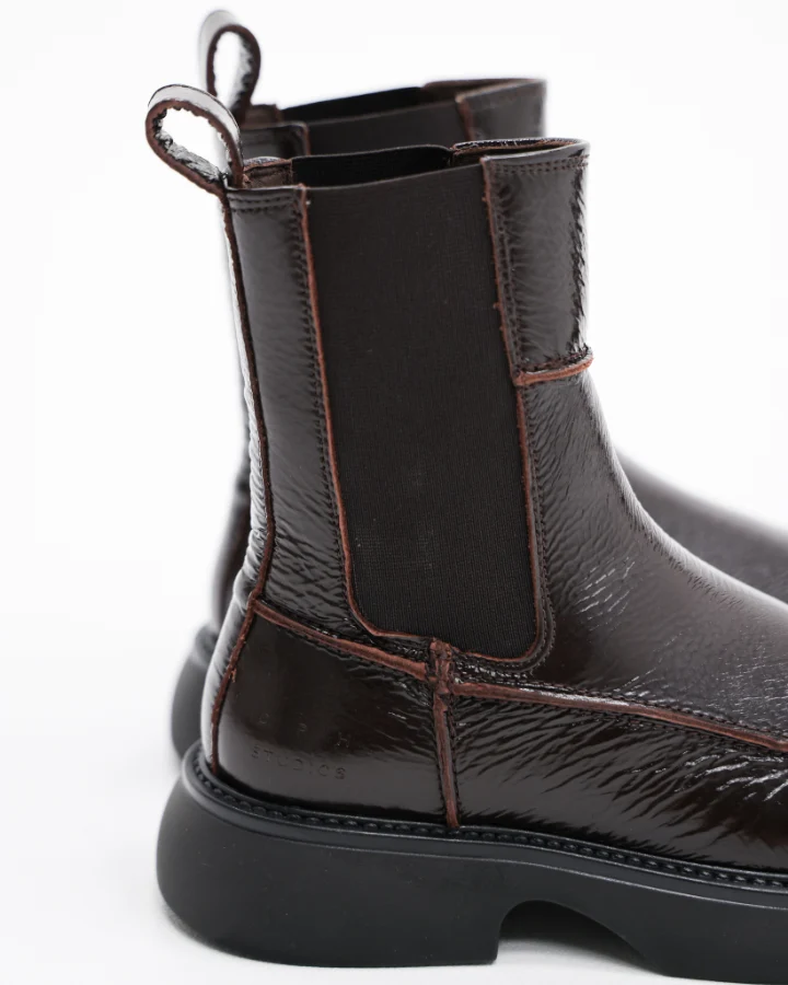CPH759 | Patent Leather Chocolate