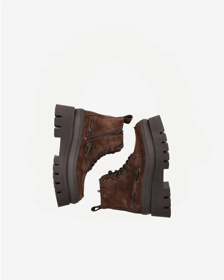 CPH697 | Suede Chocolate