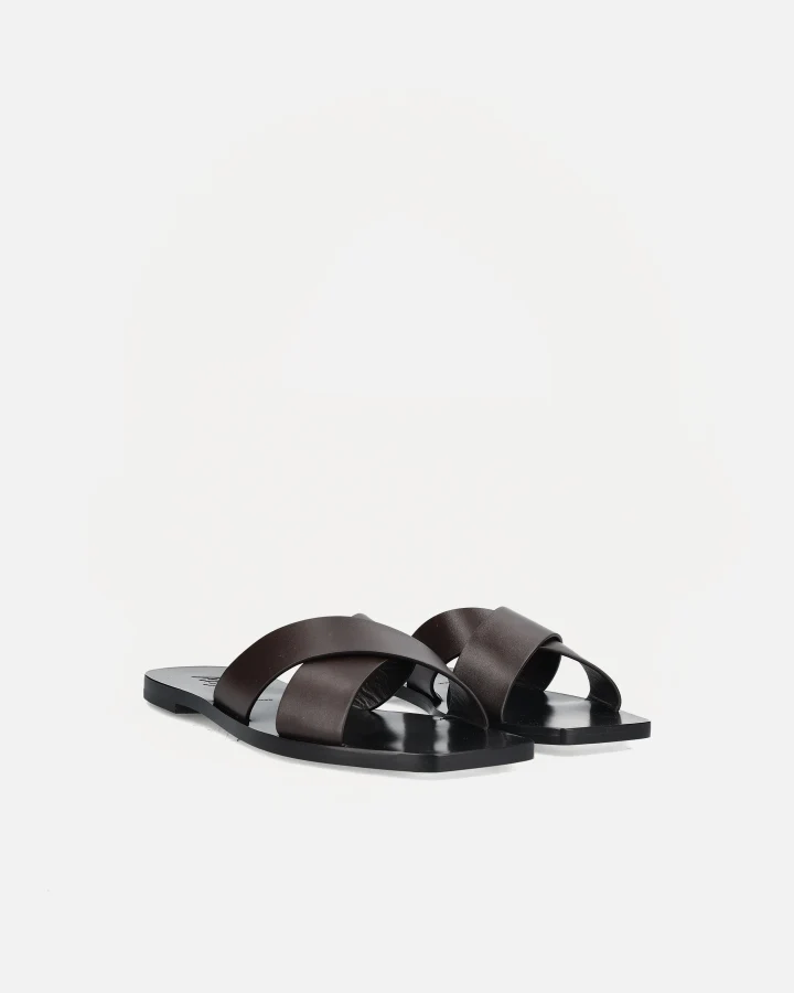 FAYE | Calf Leather Moka