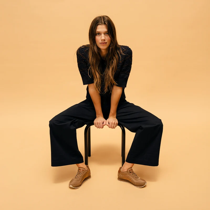 Nora III Leather - Latte