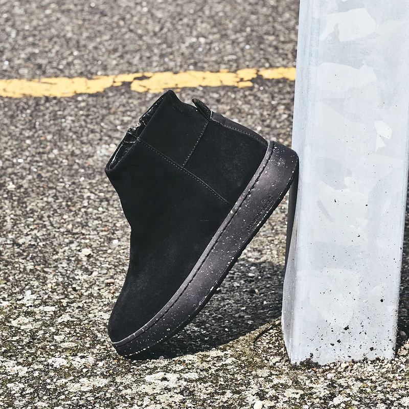 Abbi Suede - Black