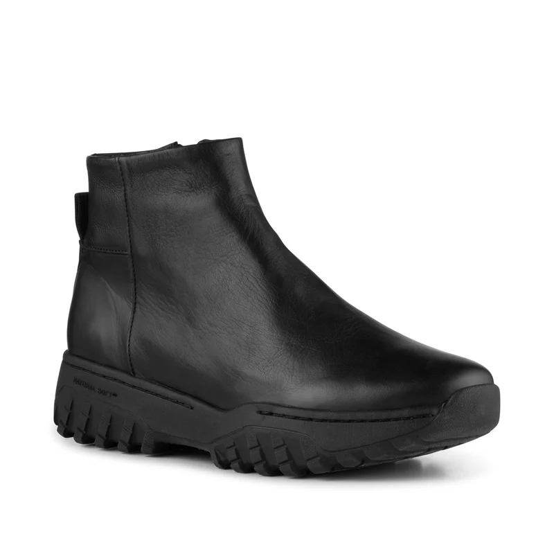 Abbi Track Leather - Black