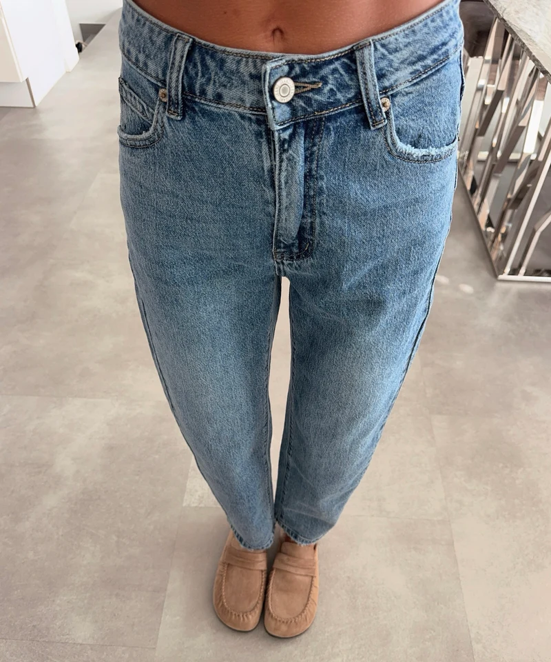 Stretch Mom Jeans Xaya Blau