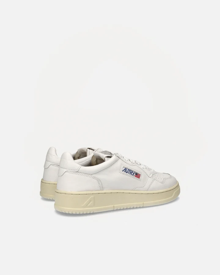 LOW SNEAKER 80's GG04 | Goat White
