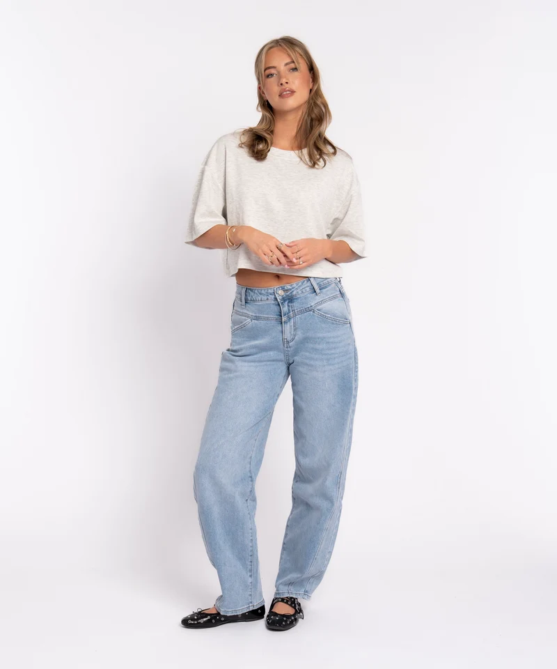 Barrel Jeans Miranda Hellblau