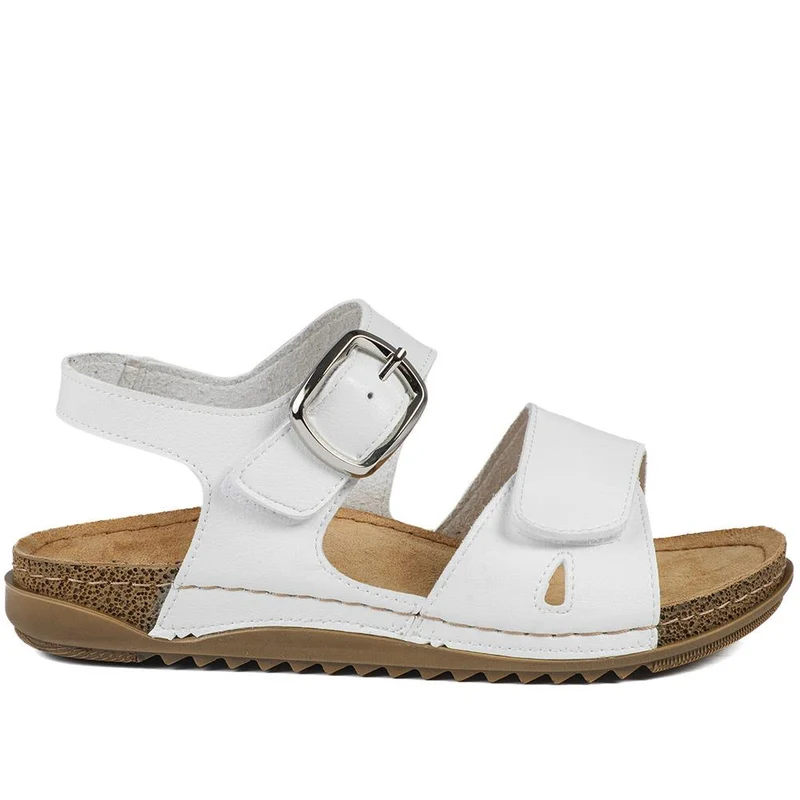 Wide Fit Sandals with Buckle Detail - SERAY43008 / 329 224 - White