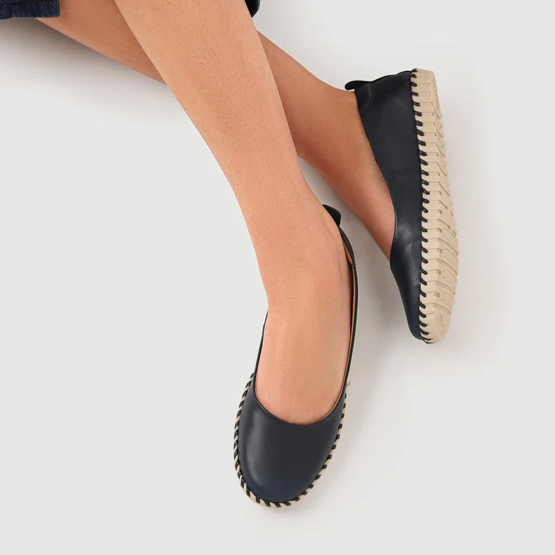 Lightweight Leather Pumps - BELBT41001 / 327 496 - Navy