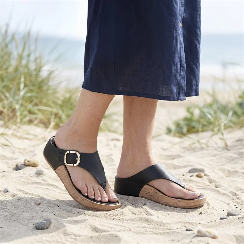 Touch Fasten Buckled Toe Post Sandals - BAIZH41063 / 327 617 - Black