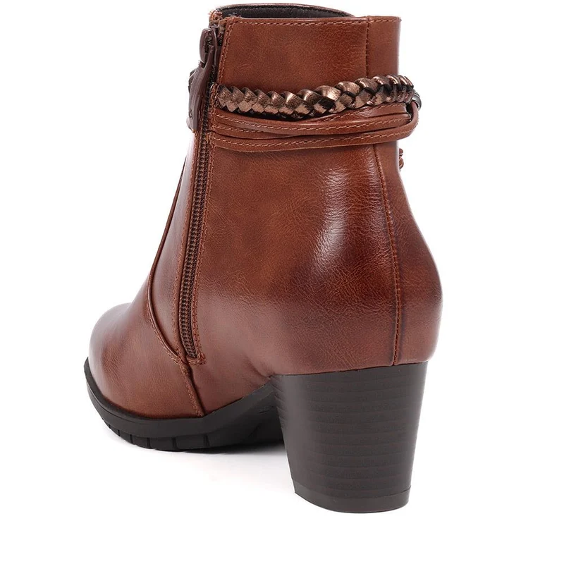 Lace-Detailed Heeled Ankle Boots - WOIL40039 / 326 351 - Tan
