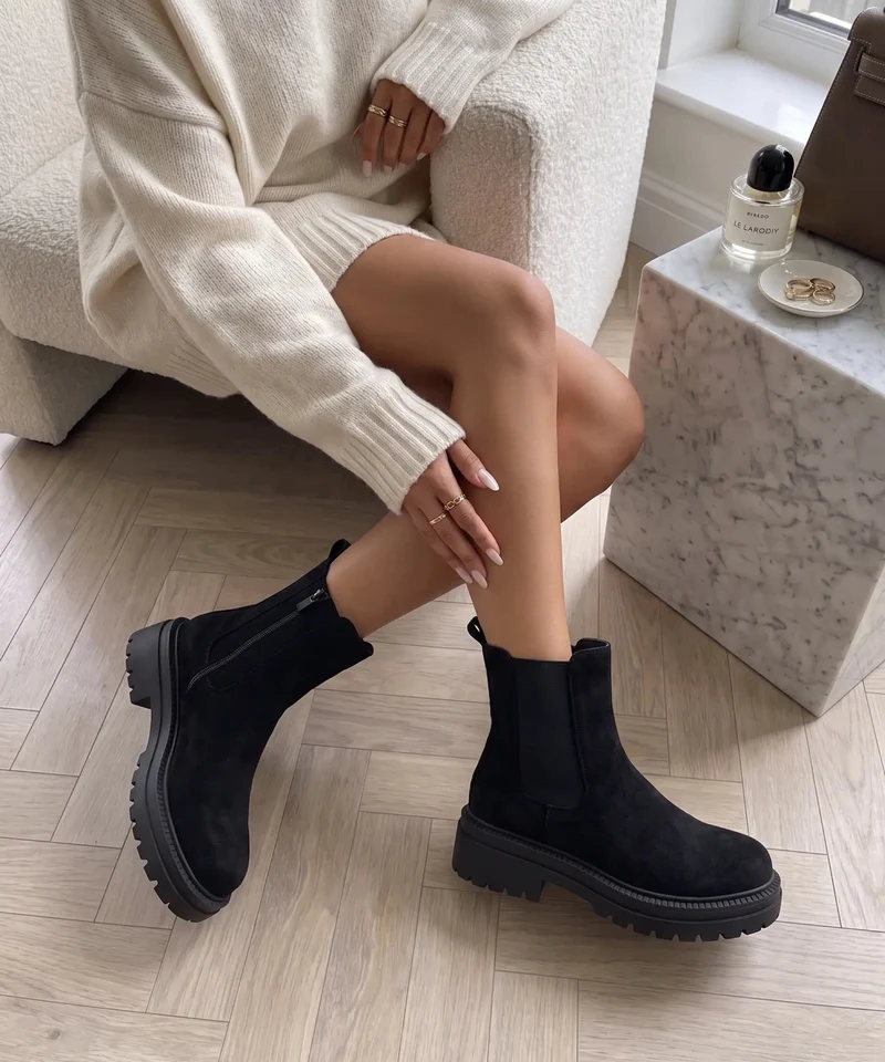 Wildleder Chelsea Boots Lania Schwarz