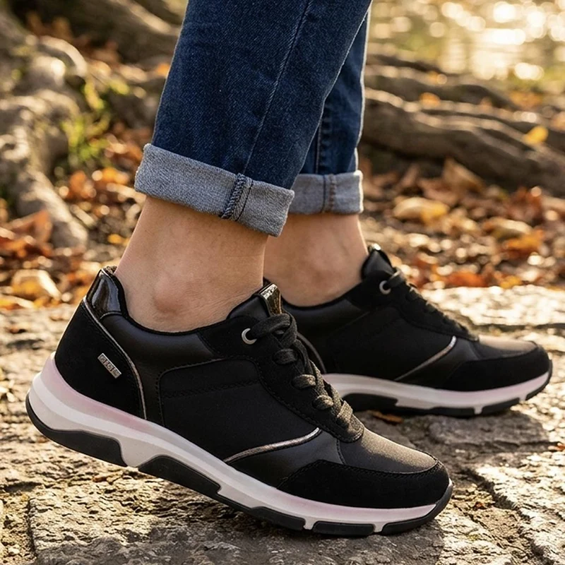 Lightweight Water Resistant Lace Up Trainers - WBINS44037 / 329 870 - Black