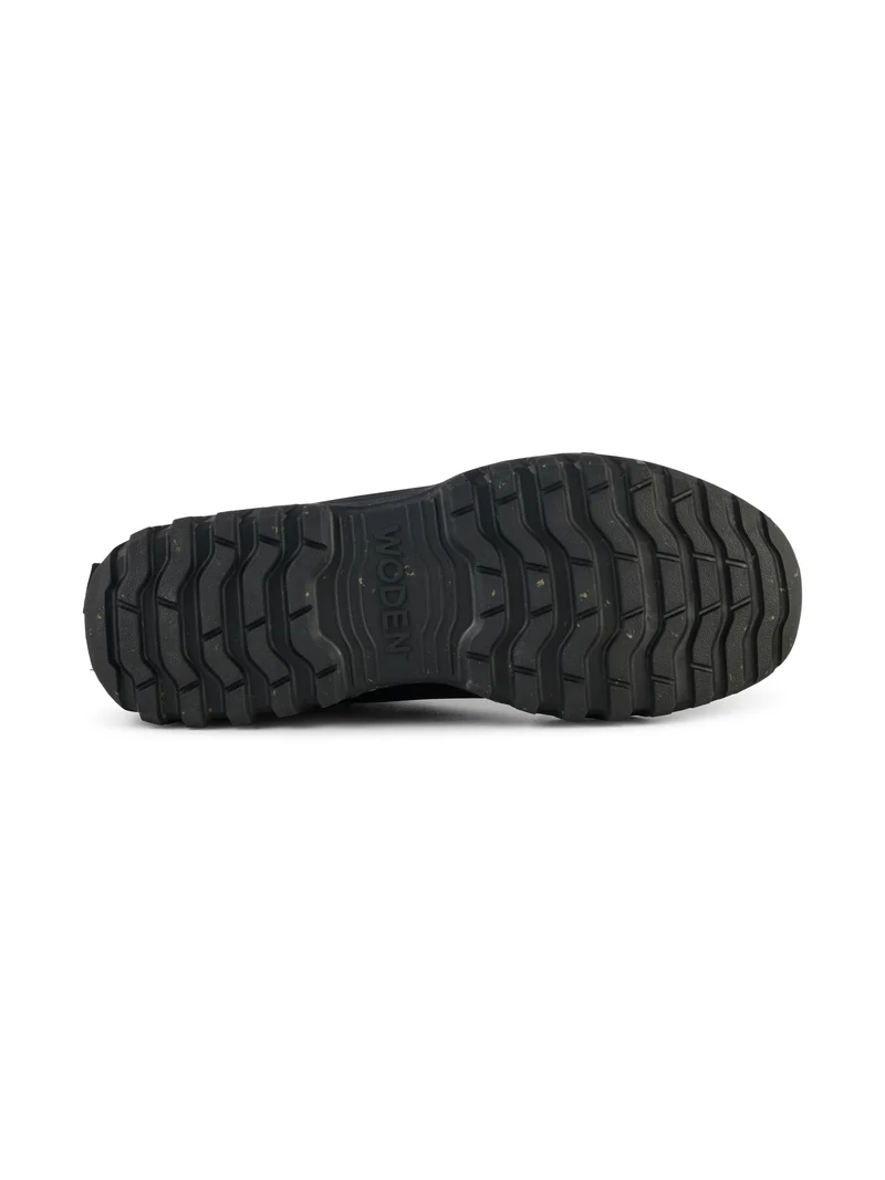 Magda Rubber Track Boot - Black