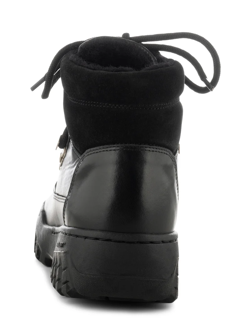 Iris Track Leather - Black